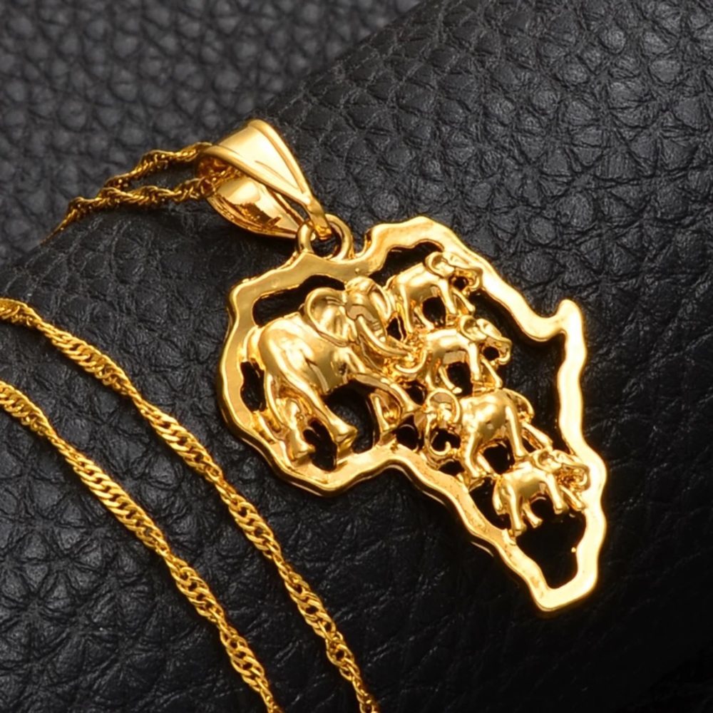 Gold plated Pendant necklace
